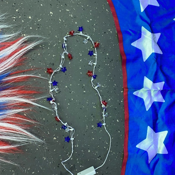 Patriotic Blue Star Cape and Wig Set - Picture 5 of 5